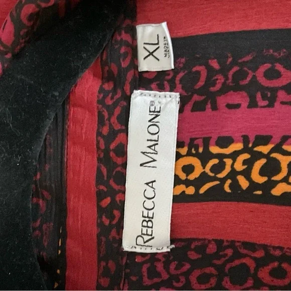 Rebecca Malone Red and Black 1/2 Button Down Shirt. Sleeves up/down SIZE XL - Picture 4 of 5